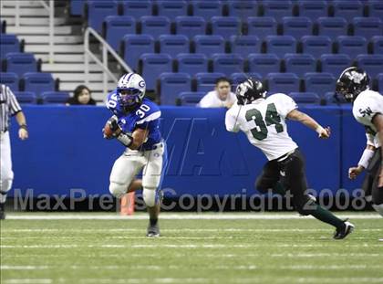 Thumbnail 3 in Georgetown vs Southwest (Texas Football Classic) photogallery.
