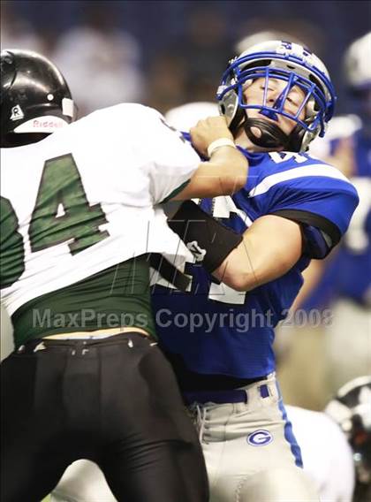 Thumbnail 2 in Georgetown vs Southwest (Texas Football Classic) photogallery.