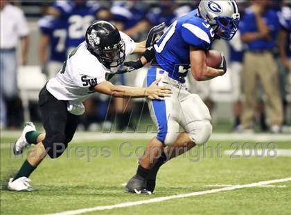 Thumbnail 3 in Georgetown vs Southwest (Texas Football Classic) photogallery.