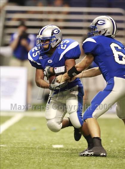 Thumbnail 1 in Georgetown vs Southwest (Texas Football Classic) photogallery.