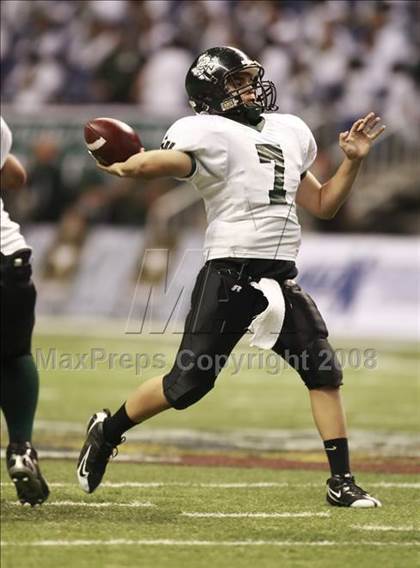 Thumbnail 1 in Georgetown vs Southwest (Texas Football Classic) photogallery.