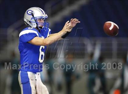 Thumbnail 2 in Georgetown vs Southwest (Texas Football Classic) photogallery.