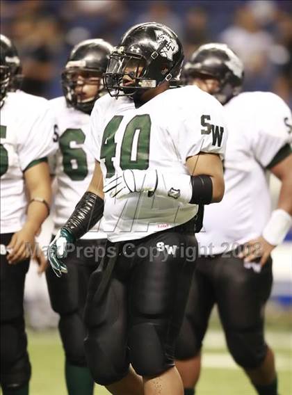 Thumbnail 1 in Georgetown vs Southwest (Texas Football Classic) photogallery.