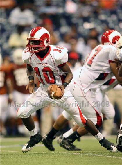 Thumbnail 3 in Trotwood-Madison vs. Bowie (Kirk Herbstreit Varsity Football Series) photogallery.
