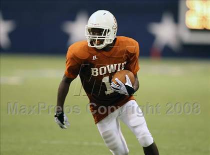 Thumbnail 1 in Trotwood-Madison vs. Bowie (Kirk Herbstreit Varsity Football Series) photogallery.