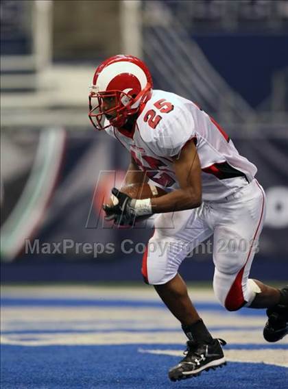 Thumbnail 1 in Trotwood-Madison vs. Bowie (Kirk Herbstreit Varsity Football Series) photogallery.