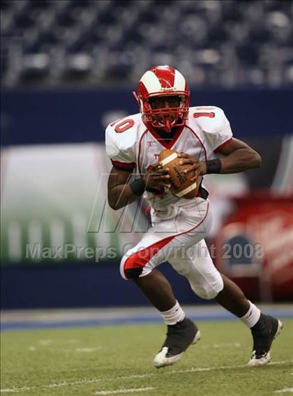 Thumbnail 1 in Trotwood-Madison vs. Bowie (Kirk Herbstreit Varsity Football Series) photogallery.