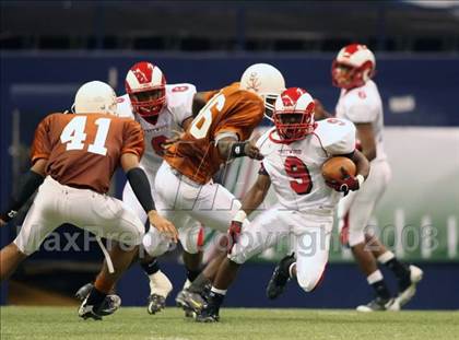 Thumbnail 2 in Trotwood-Madison vs. Bowie (Kirk Herbstreit Varsity Football Series) photogallery.