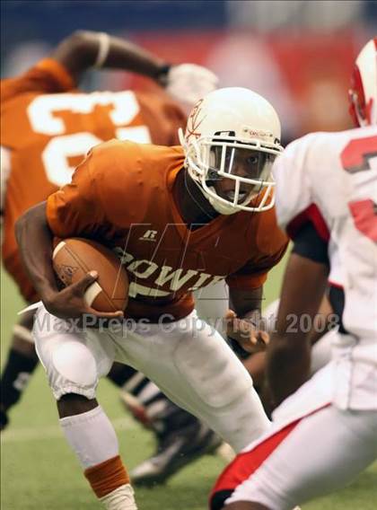 Thumbnail 3 in Trotwood-Madison vs. Bowie (Kirk Herbstreit Varsity Football Series) photogallery.