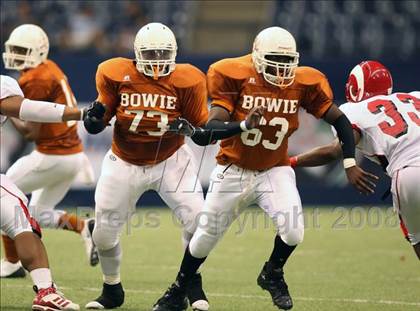 Thumbnail 3 in Trotwood-Madison vs. Bowie (Kirk Herbstreit Varsity Football Series) photogallery.