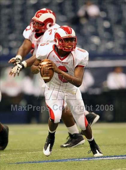 Thumbnail 2 in Trotwood-Madison vs. Bowie (Kirk Herbstreit Varsity Football Series) photogallery.