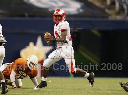 Thumbnail 1 in Trotwood-Madison vs. Bowie (Kirk Herbstreit Varsity Football Series) photogallery.