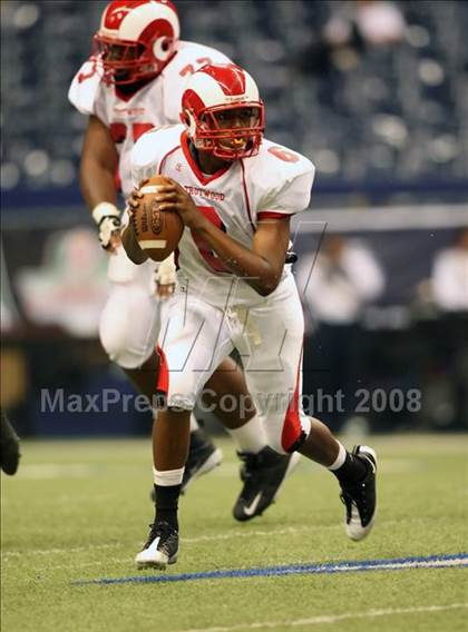 Thumbnail 3 in Trotwood-Madison vs. Bowie (Kirk Herbstreit Varsity Football Series) photogallery.