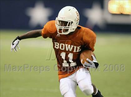Thumbnail 1 in Trotwood-Madison vs. Bowie (Kirk Herbstreit Varsity Football Series) photogallery.