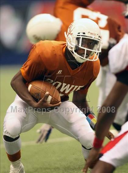 Thumbnail 2 in Trotwood-Madison vs. Bowie (Kirk Herbstreit Varsity Football Series) photogallery.
