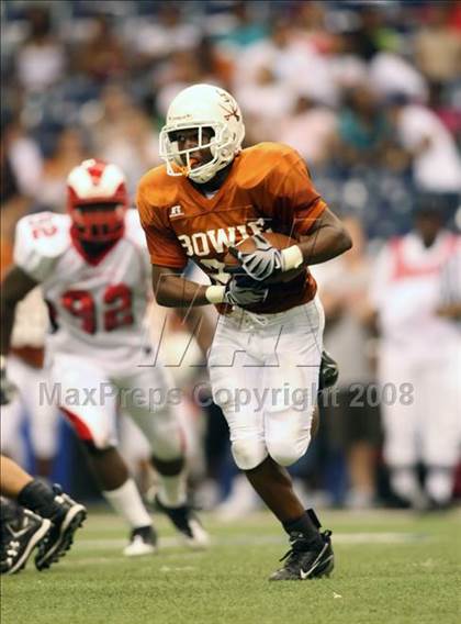 Thumbnail 2 in Trotwood-Madison vs. Bowie (Kirk Herbstreit Varsity Football Series) photogallery.