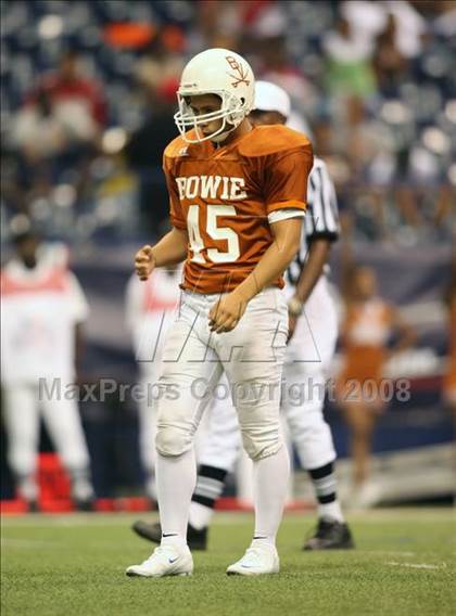 Thumbnail 3 in Trotwood-Madison vs. Bowie (Kirk Herbstreit Varsity Football Series) photogallery.