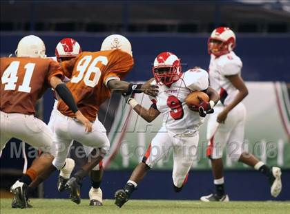 Thumbnail 1 in Trotwood-Madison vs. Bowie (Kirk Herbstreit Varsity Football Series) photogallery.