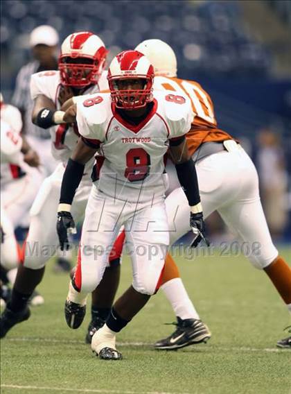 Thumbnail 2 in Trotwood-Madison vs. Bowie (Kirk Herbstreit Varsity Football Series) photogallery.