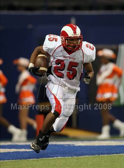 Thumbnail 3 in Trotwood-Madison vs. Bowie (Kirk Herbstreit Varsity Football Series) photogallery.