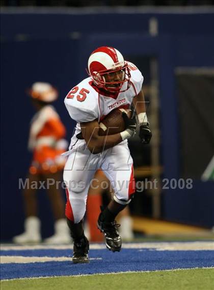 Thumbnail 3 in Trotwood-Madison vs. Bowie (Kirk Herbstreit Varsity Football Series) photogallery.