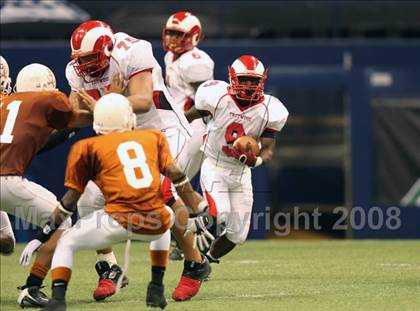Thumbnail 3 in Trotwood-Madison vs. Bowie (Kirk Herbstreit Varsity Football Series) photogallery.