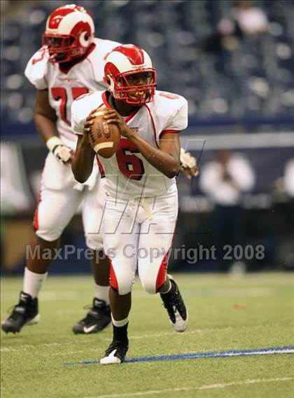 Thumbnail 1 in Trotwood-Madison vs. Bowie (Kirk Herbstreit Varsity Football Series) photogallery.