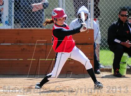 Thumbnail 3 in Fruitland vs Homedale (IHSAA 3A Semifinal) photogallery.