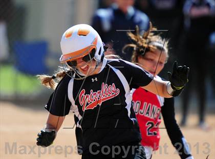 Thumbnail 1 in Fruitland vs Homedale (IHSAA 3A Semifinal) photogallery.