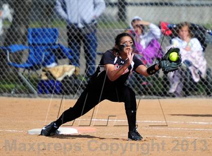 Thumbnail 3 in Fruitland vs Homedale (IHSAA 3A Semifinal) photogallery.