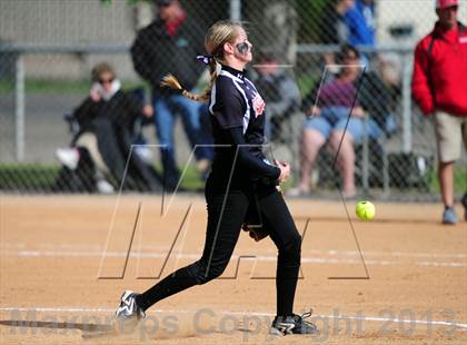 Thumbnail 1 in Fruitland vs Homedale (IHSAA 3A Semifinal) photogallery.