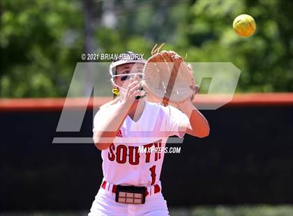Thumbnail 3 in South Stanly vs. Camden County (NCHSAA 1A Final, Game 2) photogallery.