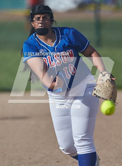 Thumbnail 1 in Folsom @ Cordova photogallery.