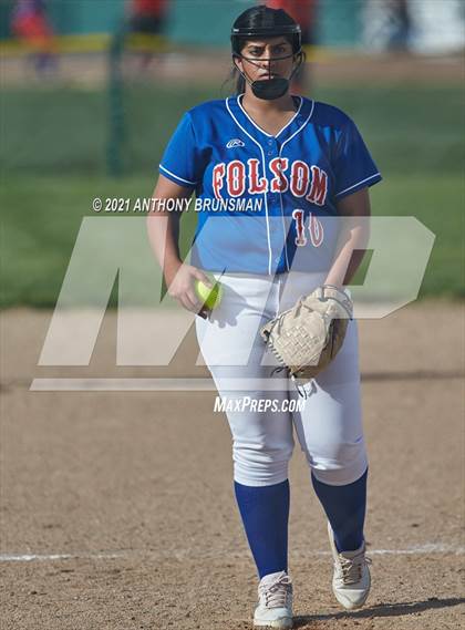 Thumbnail 2 in Folsom @ Cordova photogallery.