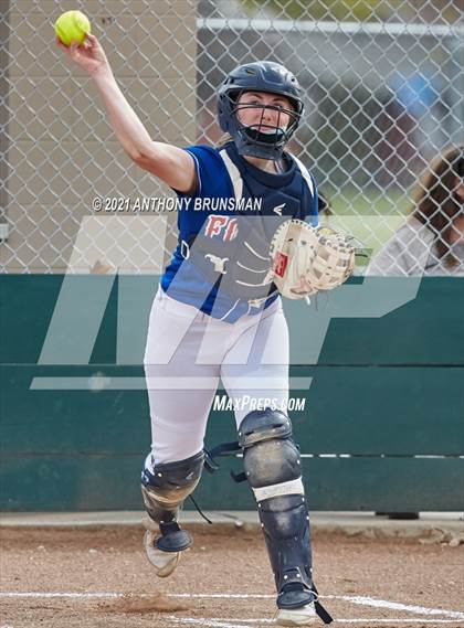 Thumbnail 1 in Folsom @ Cordova photogallery.
