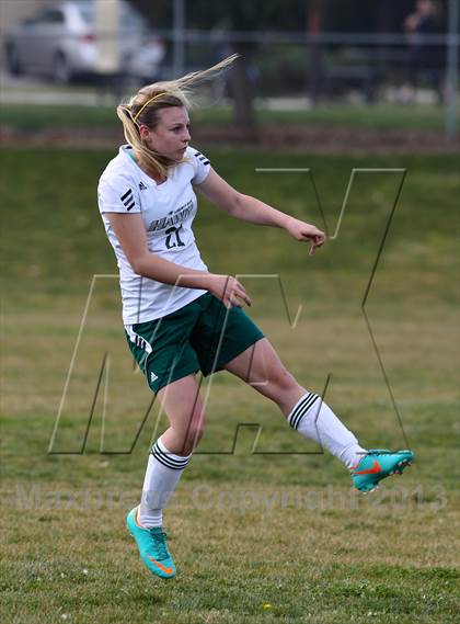 Thumbnail 3 in Liberty Ranch vs. Atwater (Buffalo Cup) photogallery.