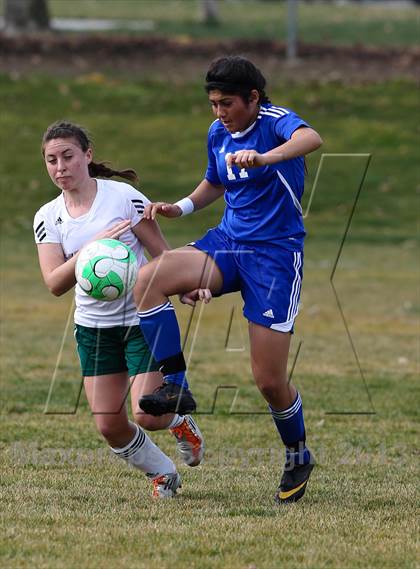 Thumbnail 3 in Liberty Ranch vs. Atwater (Buffalo Cup) photogallery.