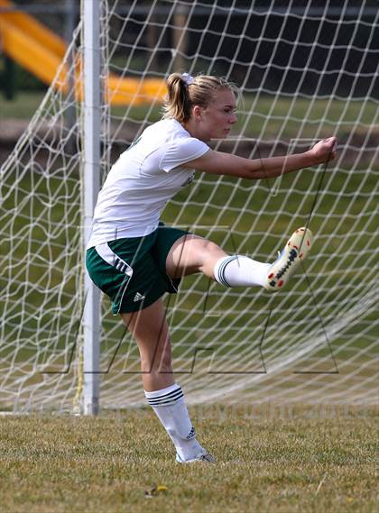 Thumbnail 2 in Liberty Ranch vs. Atwater (Buffalo Cup) photogallery.