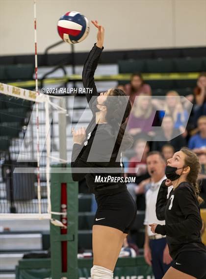 Thumbnail 3 in Maxwell vs. Chester (CIF NS D7 Final) photogallery.