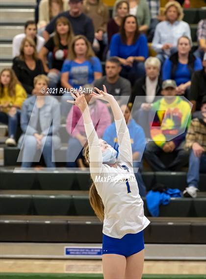 Thumbnail 1 in Maxwell vs. Chester (CIF NS D7 Final) photogallery.