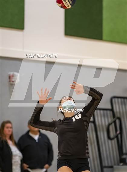 Thumbnail 1 in Maxwell vs. Chester (CIF NS D7 Final) photogallery.
