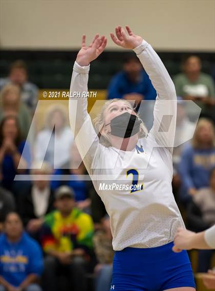 Thumbnail 2 in Maxwell vs. Chester (CIF NS D7 Final) photogallery.