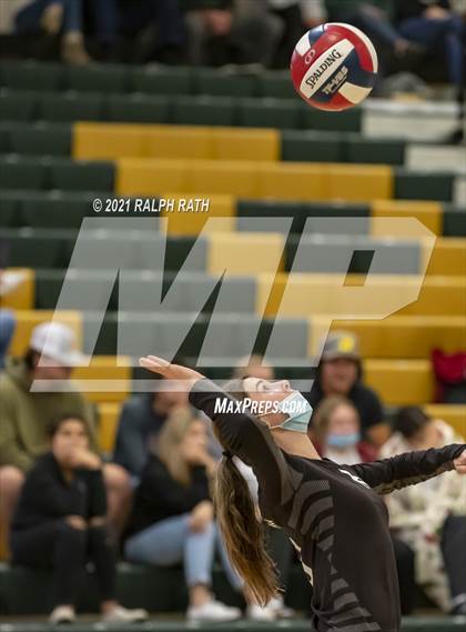 Thumbnail 1 in Maxwell vs. Chester (CIF NS D7 Final) photogallery.