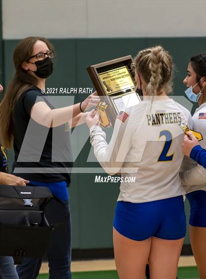 Thumbnail 1 in Maxwell vs. Chester (CIF NS D7 Final) photogallery.