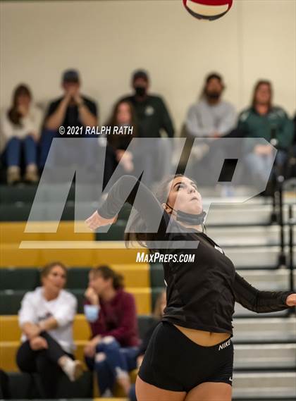 Thumbnail 1 in Maxwell vs. Chester (CIF NS D7 Final) photogallery.