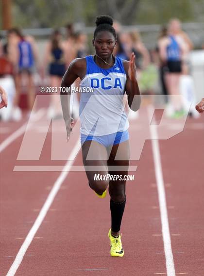 Thumbnail 2 in Mile High League Meet photogallery.