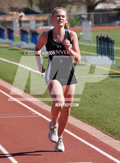 Thumbnail 3 in Mile High League Meet photogallery.