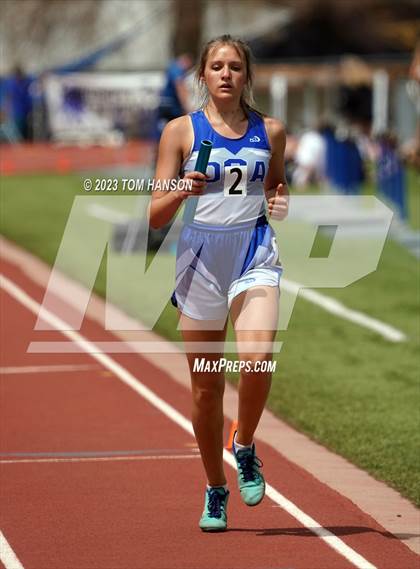 Thumbnail 3 in Mile High League Meet photogallery.