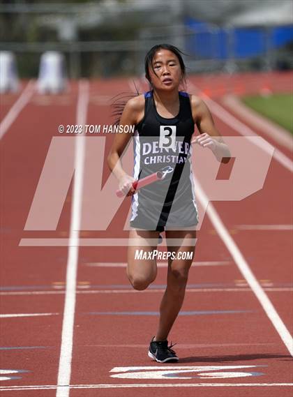 Thumbnail 2 in Mile High League Meet photogallery.