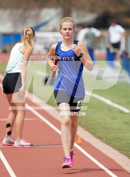 Thumbnail 3 in Mile High League Meet photogallery.